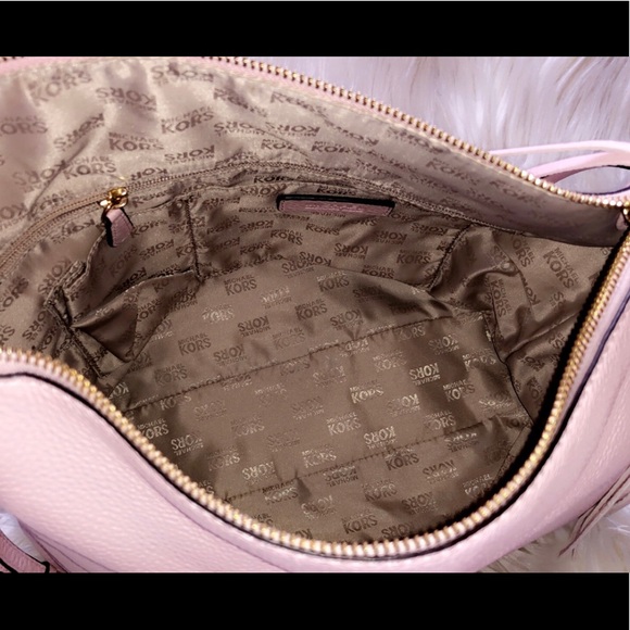 MICHAEL KORS Baby Pink Leather Shoulder Bag - Picture 7 of 8